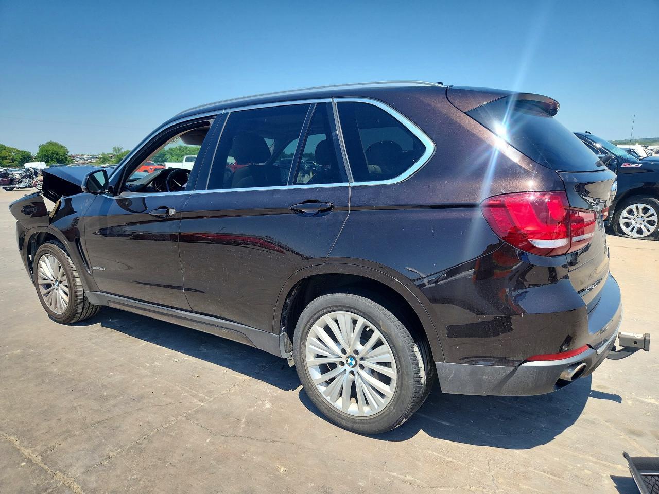 2016 BMW X5 xDrive35I - zdjęcie 2