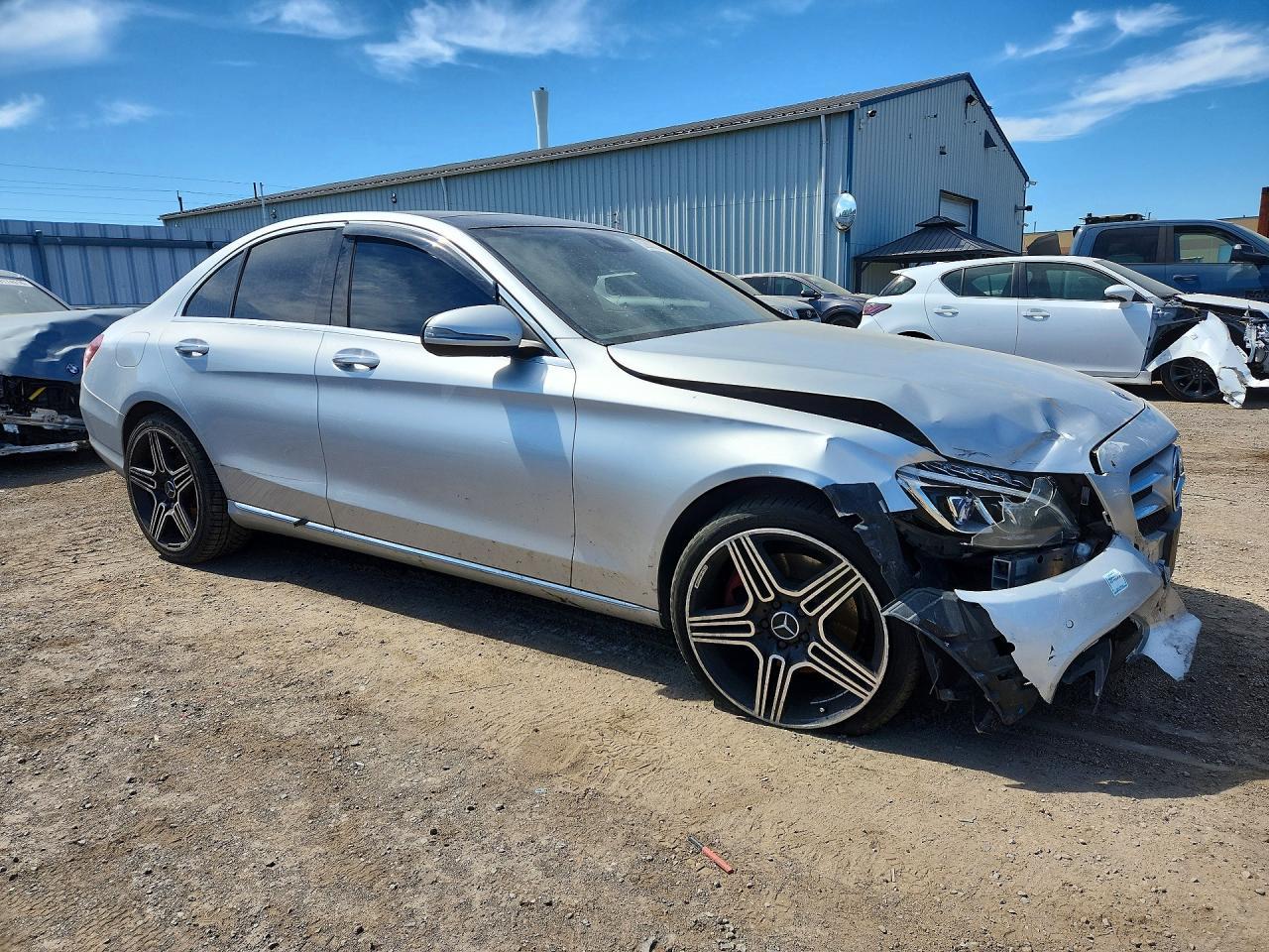 2017 Mercedes-Benz C 300 4Matic - zdjęcie 4