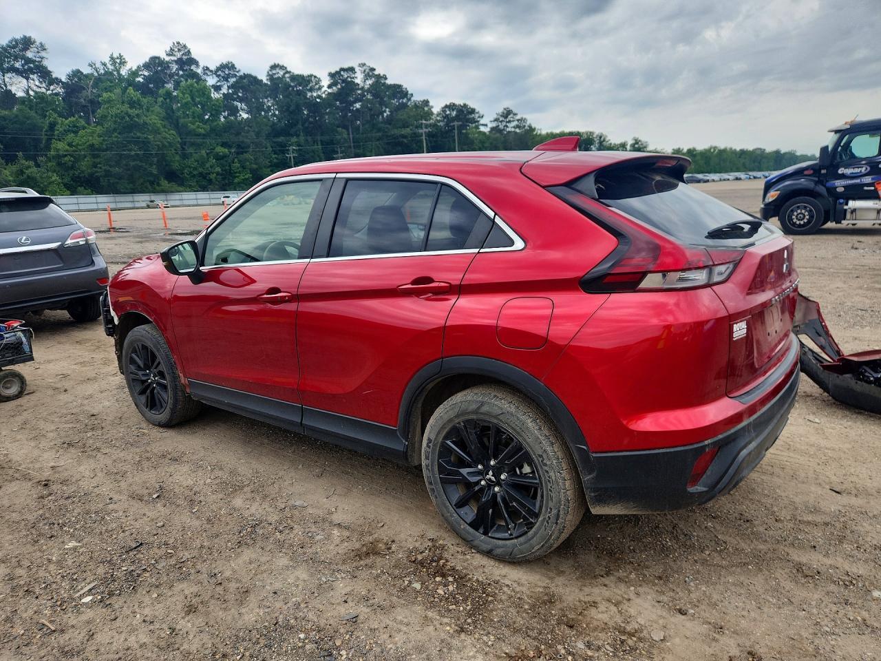 2024 Mitsubishi Eclipse Cross Le - zdjęcie 2