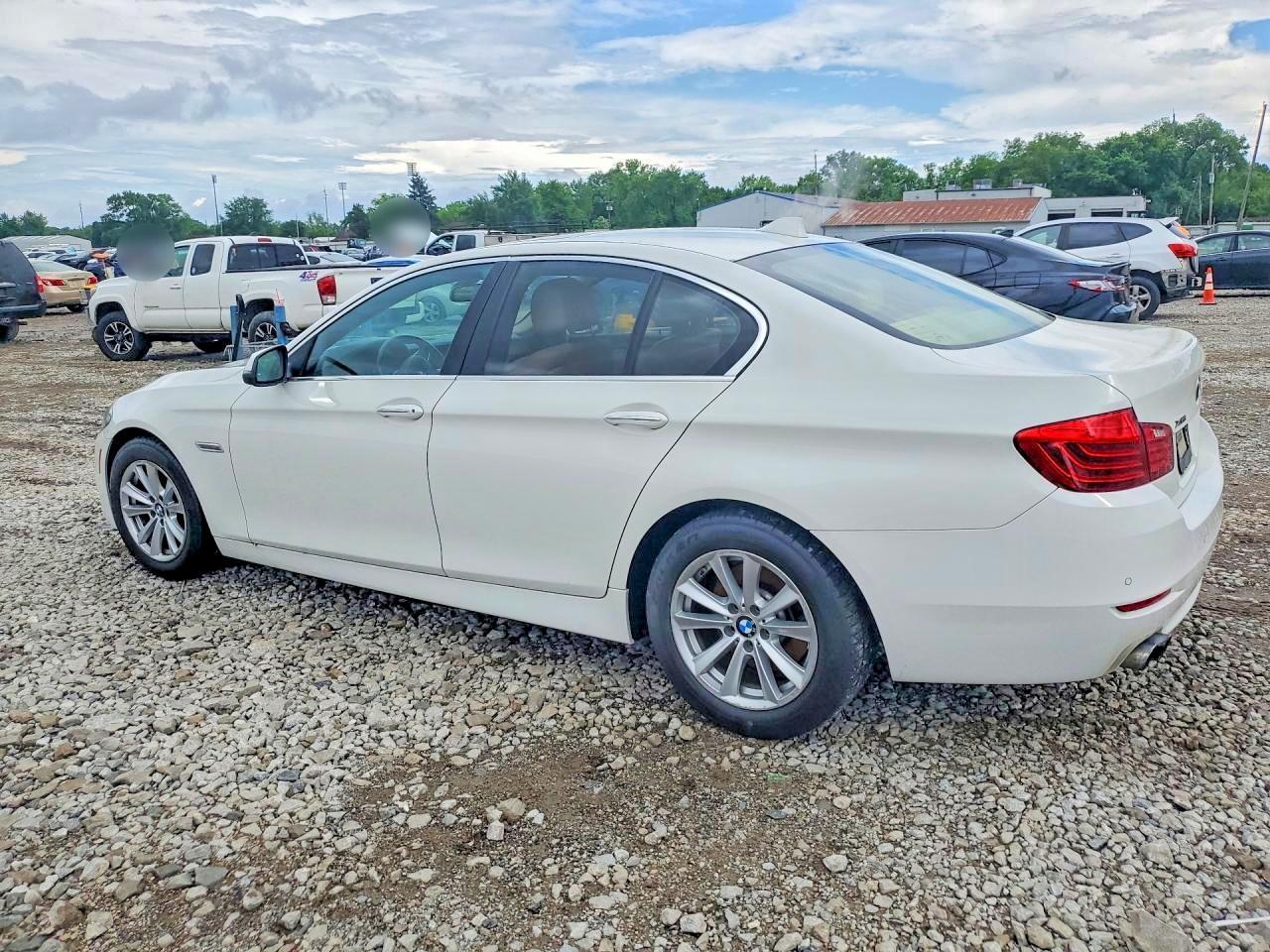 2015 BMW 528 Xi - zdjęcie 2