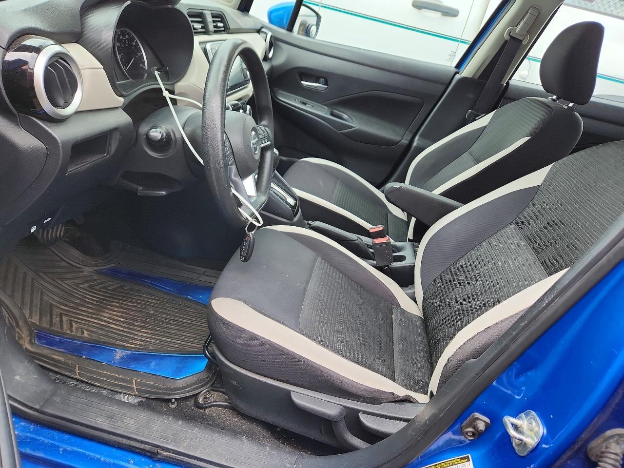 2021 Nissan Versa Sv - zdjęcie 7