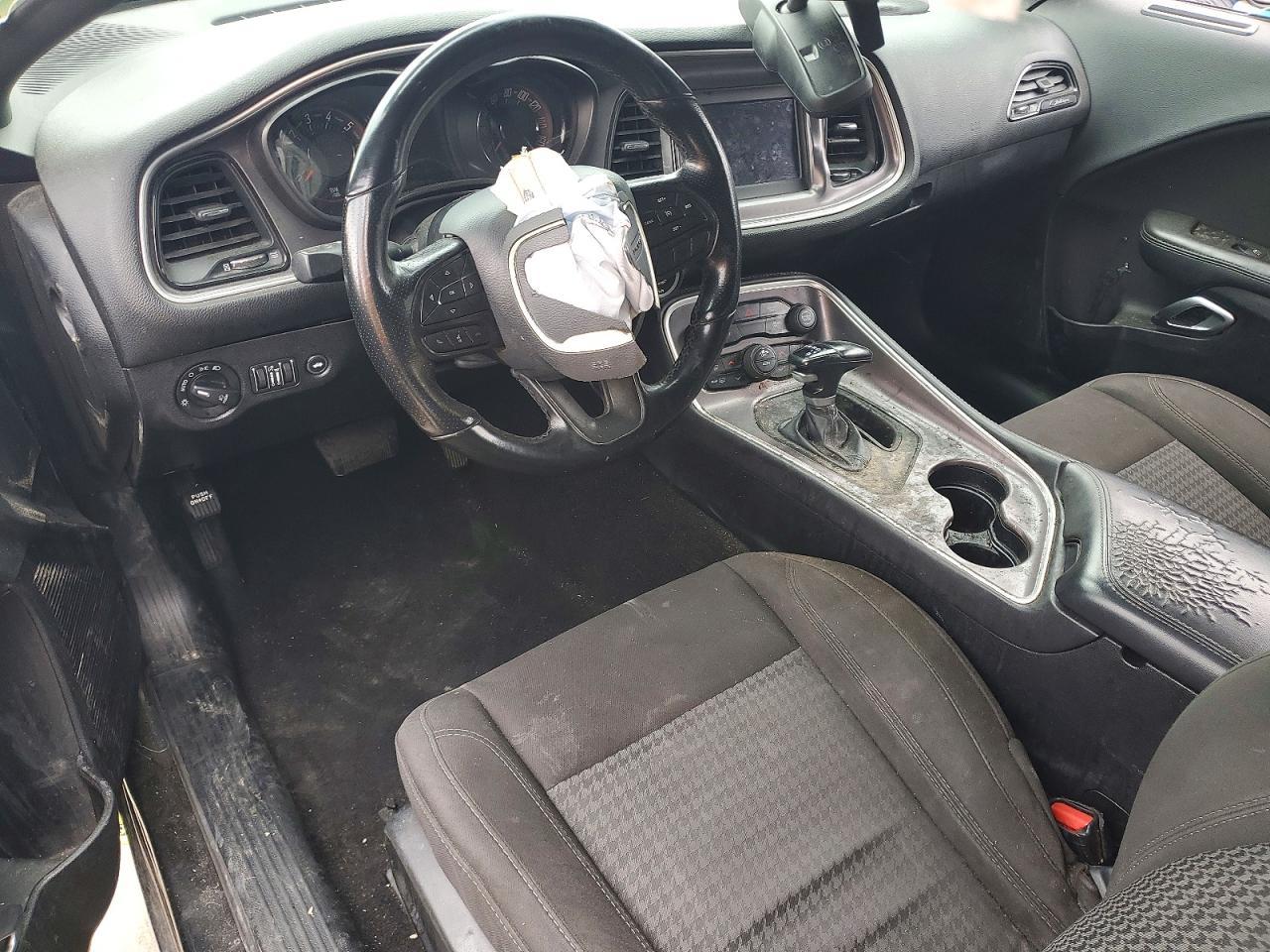 2020 Dodge Challenger Sxt - zdjęcie 8