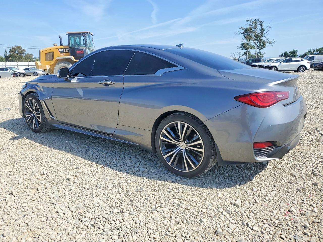 2017 Infiniti Q60 3.0T Premium - zdjęcie 2