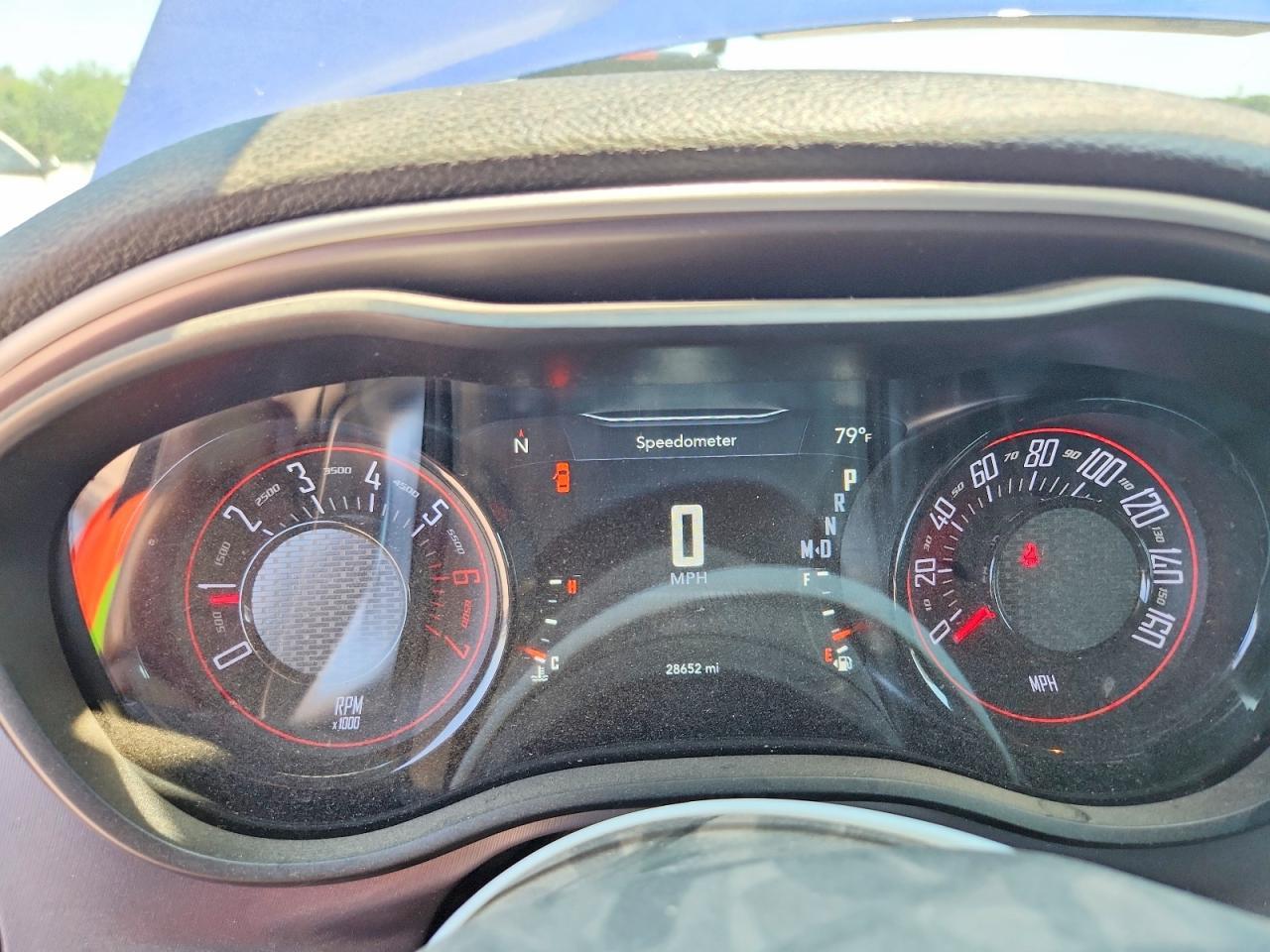 2022 Dodge Challenger R - zdjęcie 9