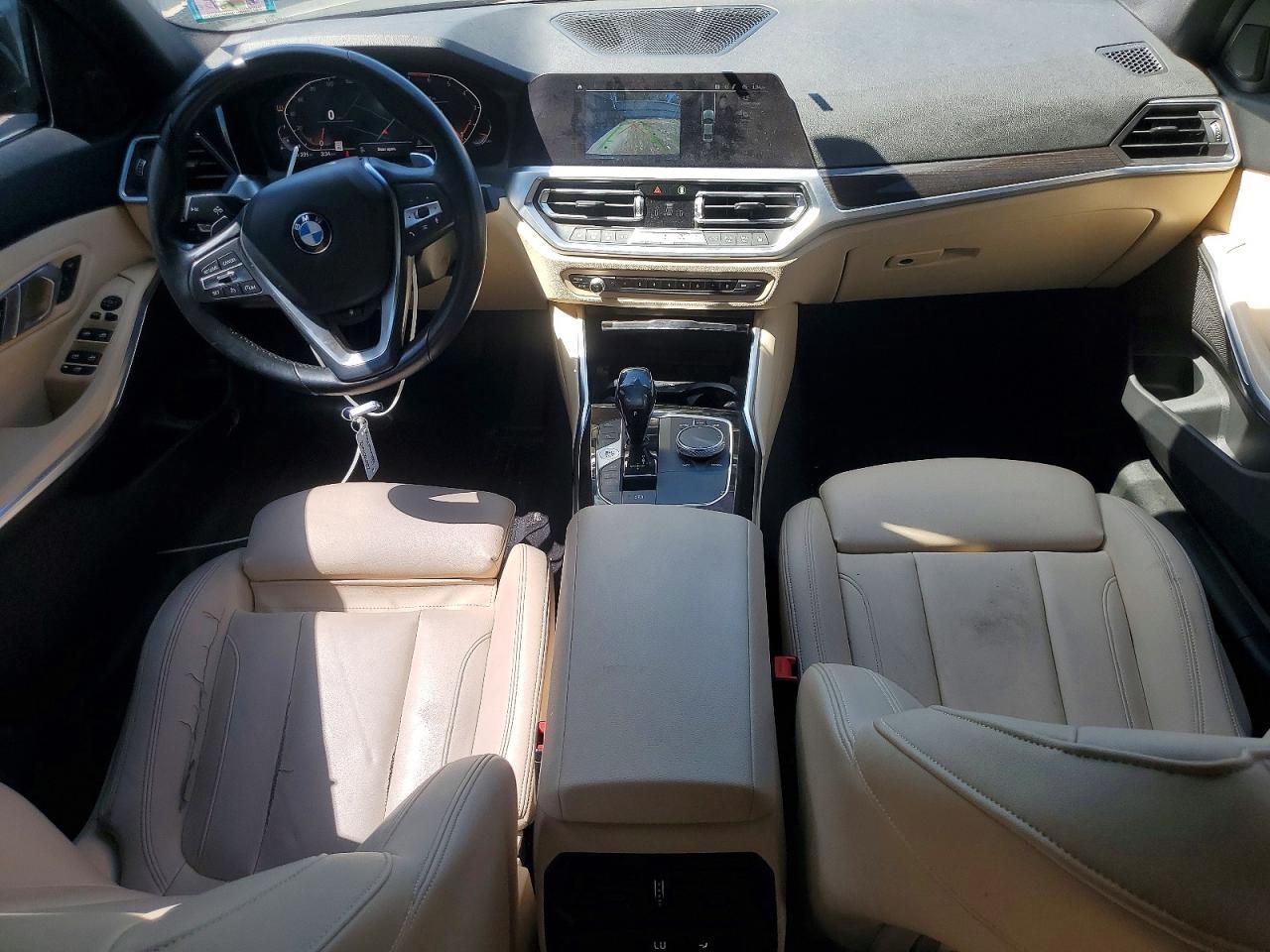 2019 BMW 330Xi - zdjęcie 8