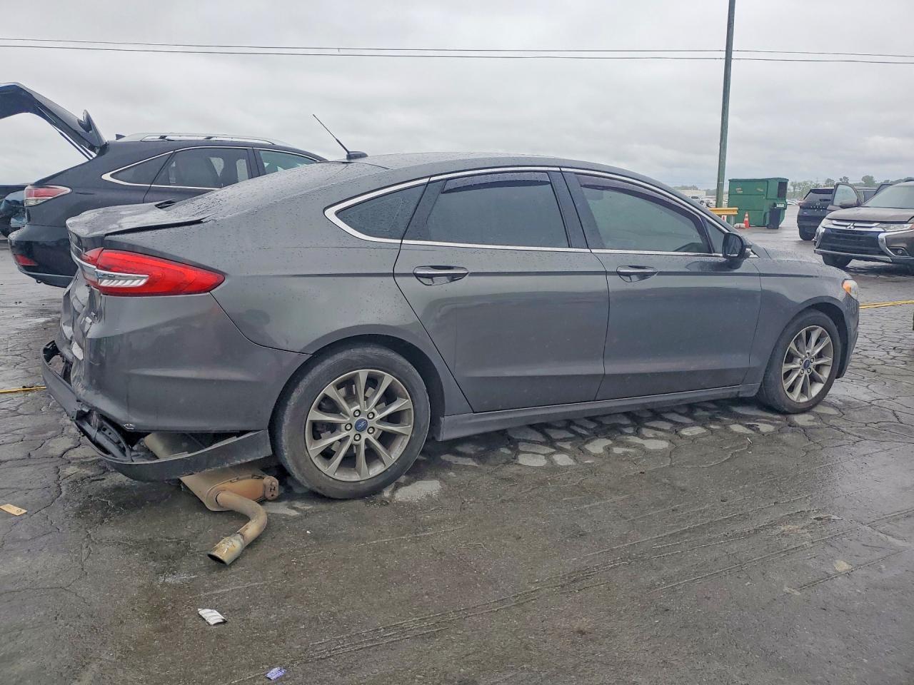 2017 Ford Fusion Se - zdjęcie 3