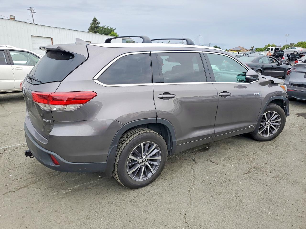 2018 Toyota Highlander Hybrid Xle - zdjęcie 3
