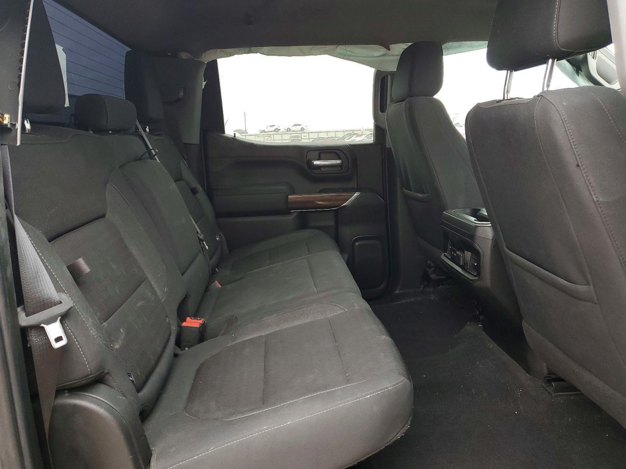 2021 Chevrolet Silverado C1500 Rst - zdjęcie 10