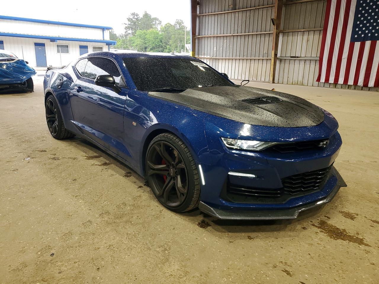 2021 Chevrolet Camaro - zdjęcie 4