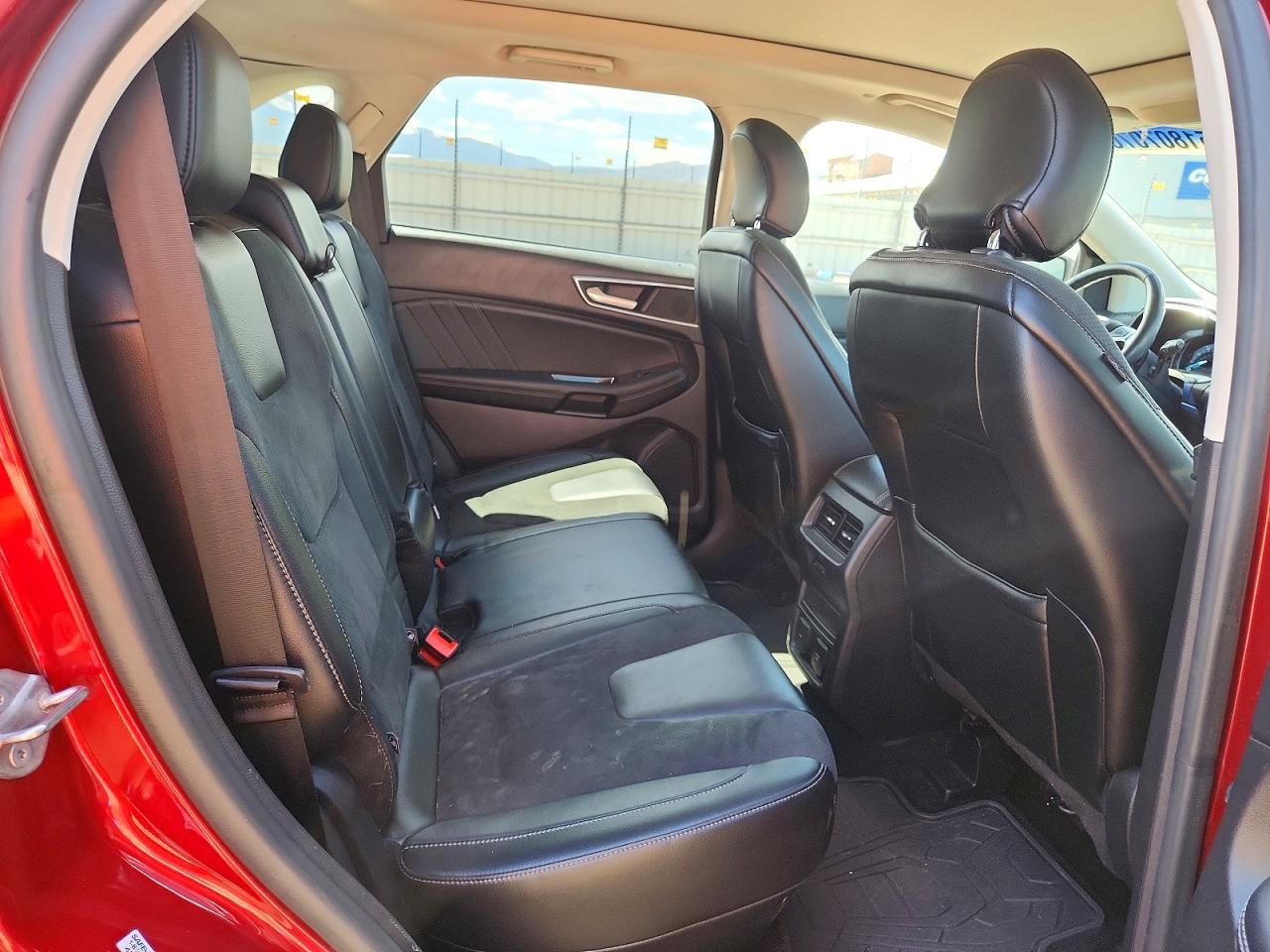 2016 Ford Edge Sport - zdjęcie 10