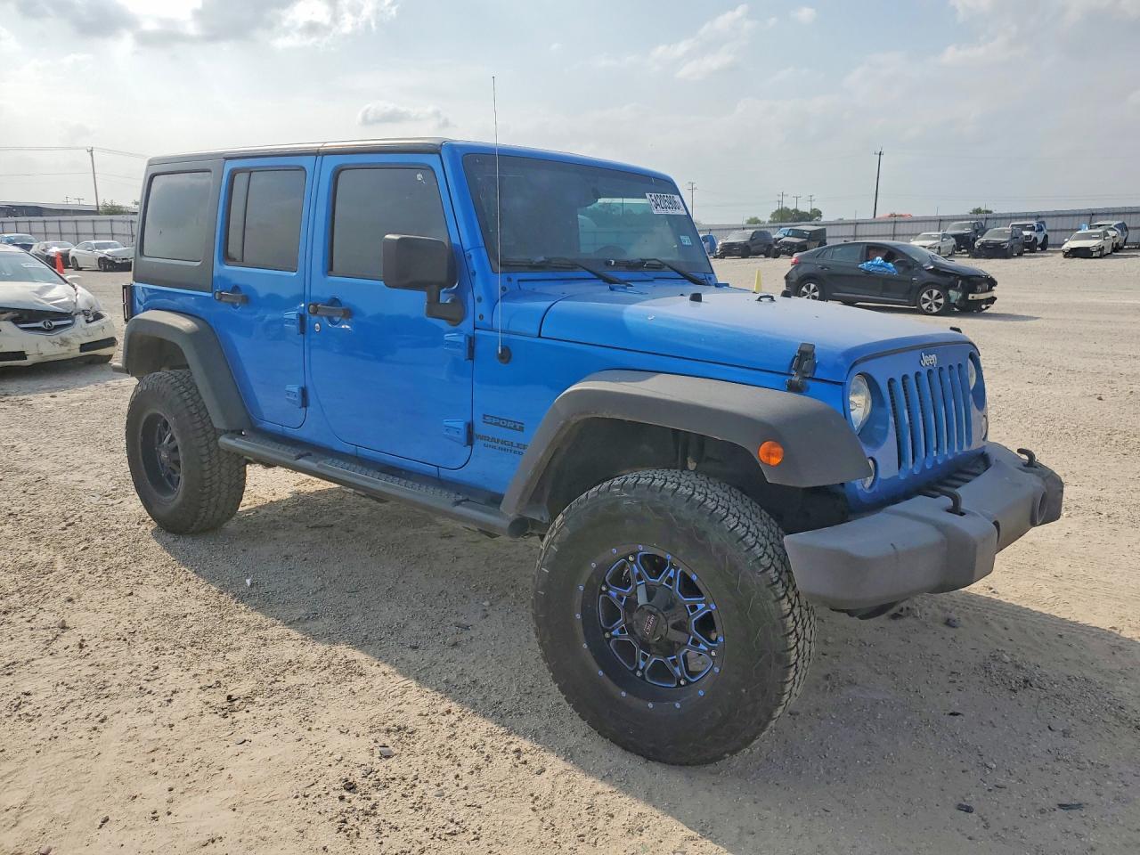 2016 Jeep Wrangler Unlimited Sport - zdjęcie 4