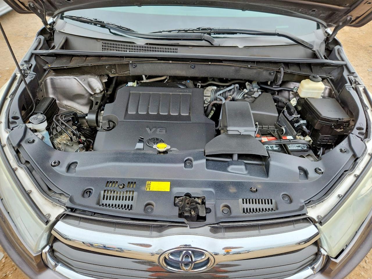 2015 Toyota Highlander Limited - zdjęcie 12