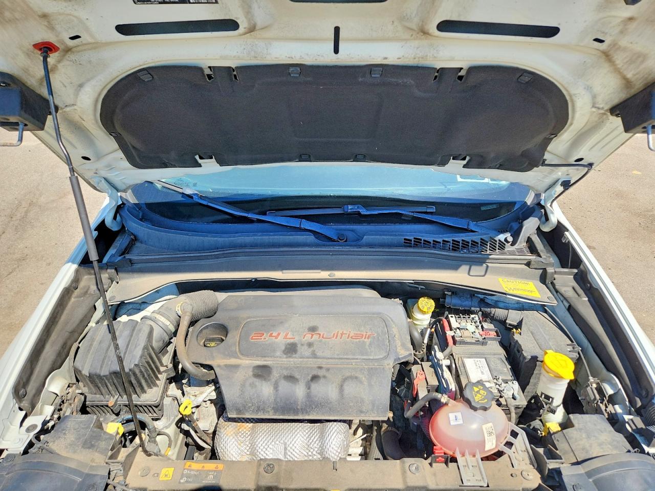 2015 Jeep Renegade Latitude - zdjęcie 12