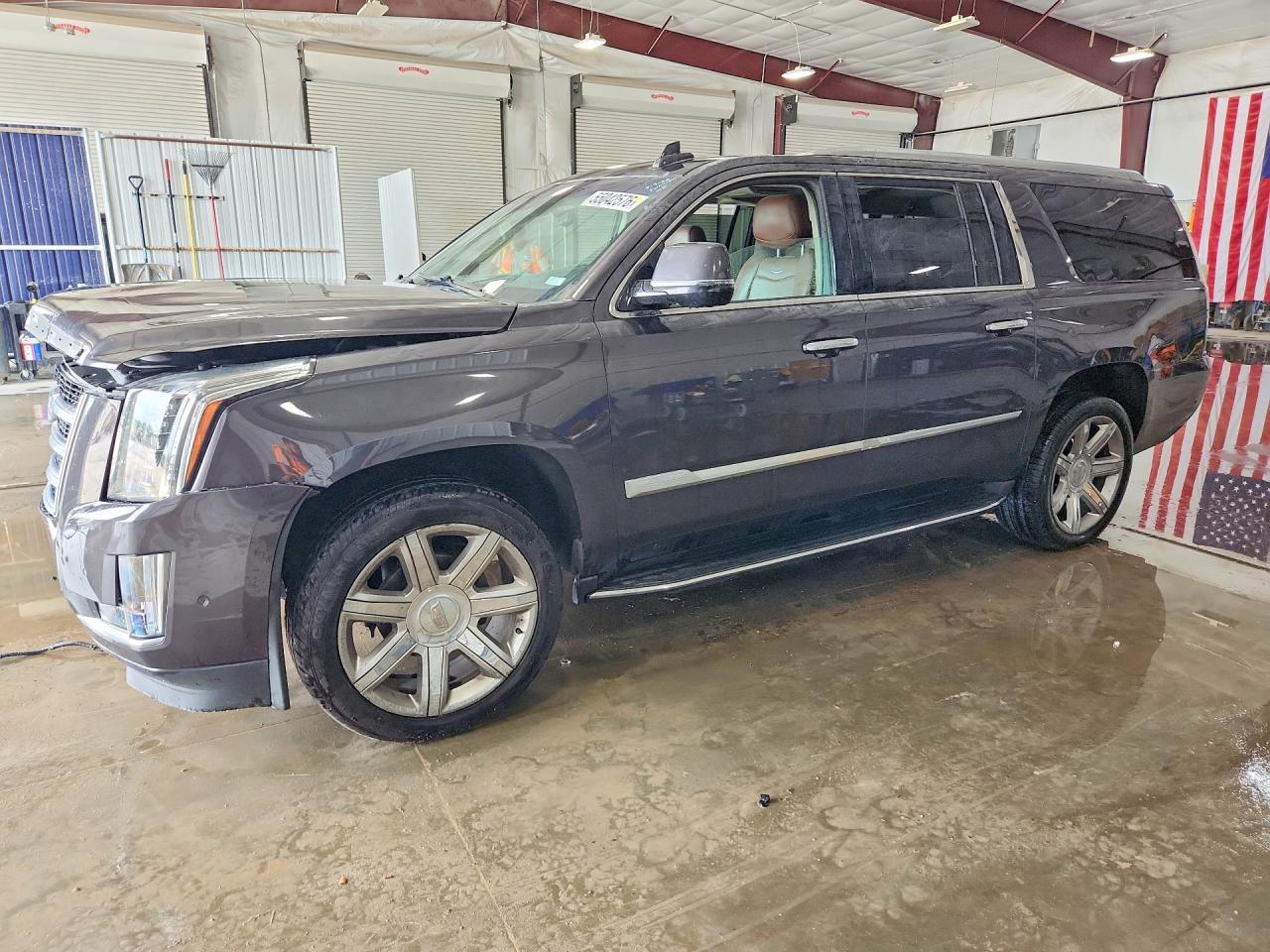 2018 Cadillac Escalade Esv Luxury - zdjęcie główne