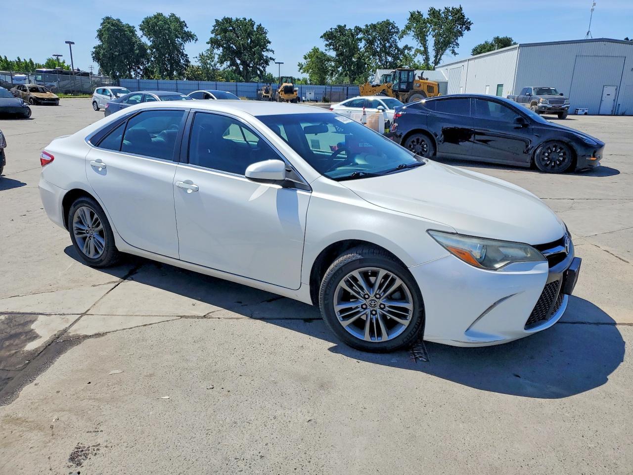 2015 Toyota Camry Se - zdjęcie 4
