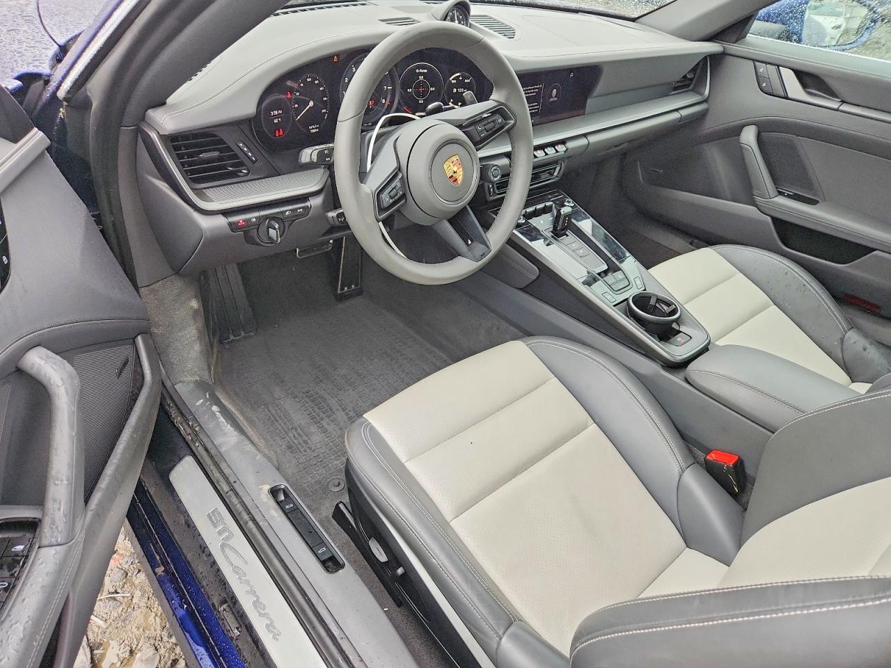 2024 Porsche 911 Carrera - zdjęcie 8