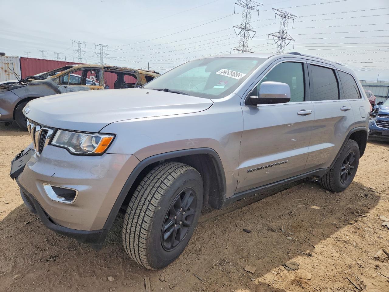 2018 Jeep Grand Cherokee Laredo - zdjęcie główne