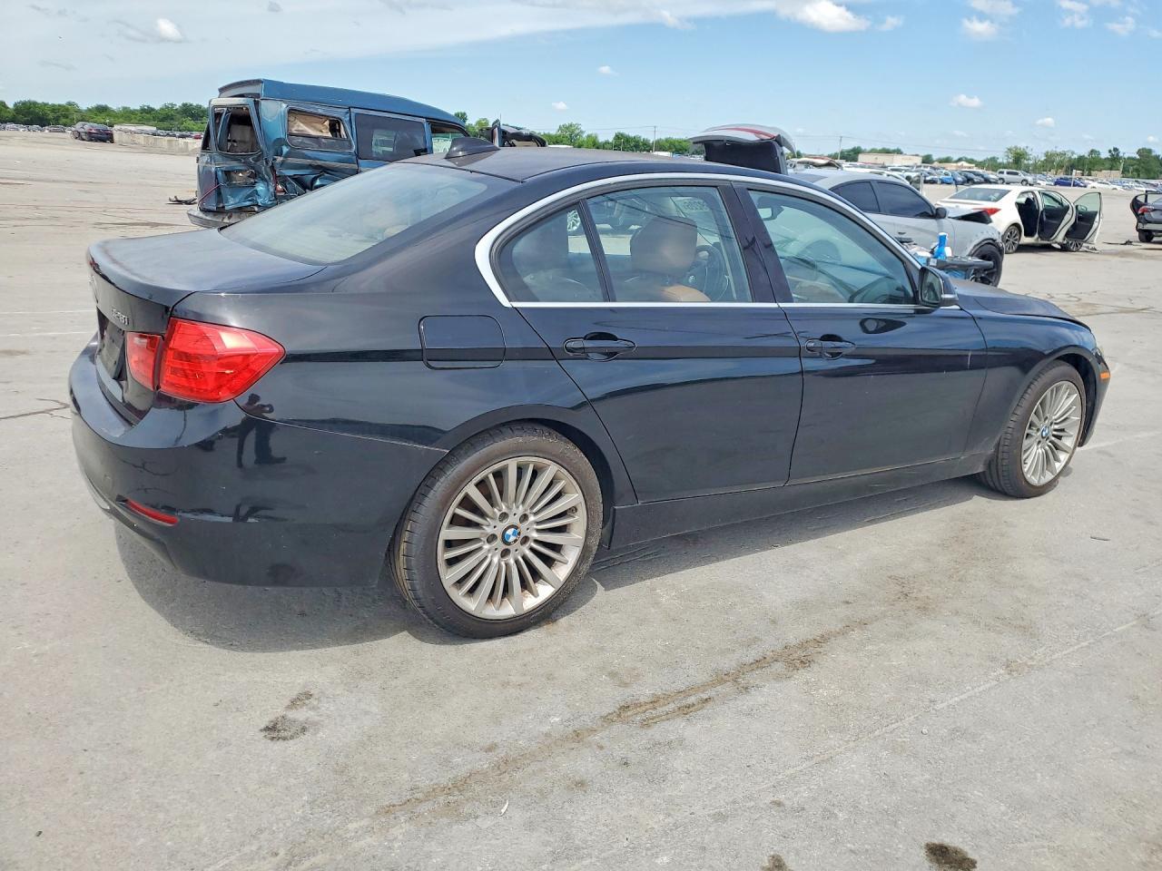 2013 BMW 328 Xi - zdjęcie 3