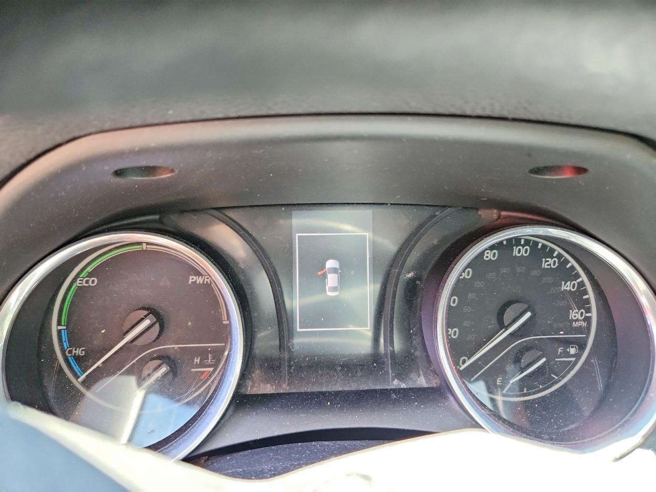 2019 Toyota Camry Le - zdjęcie 9