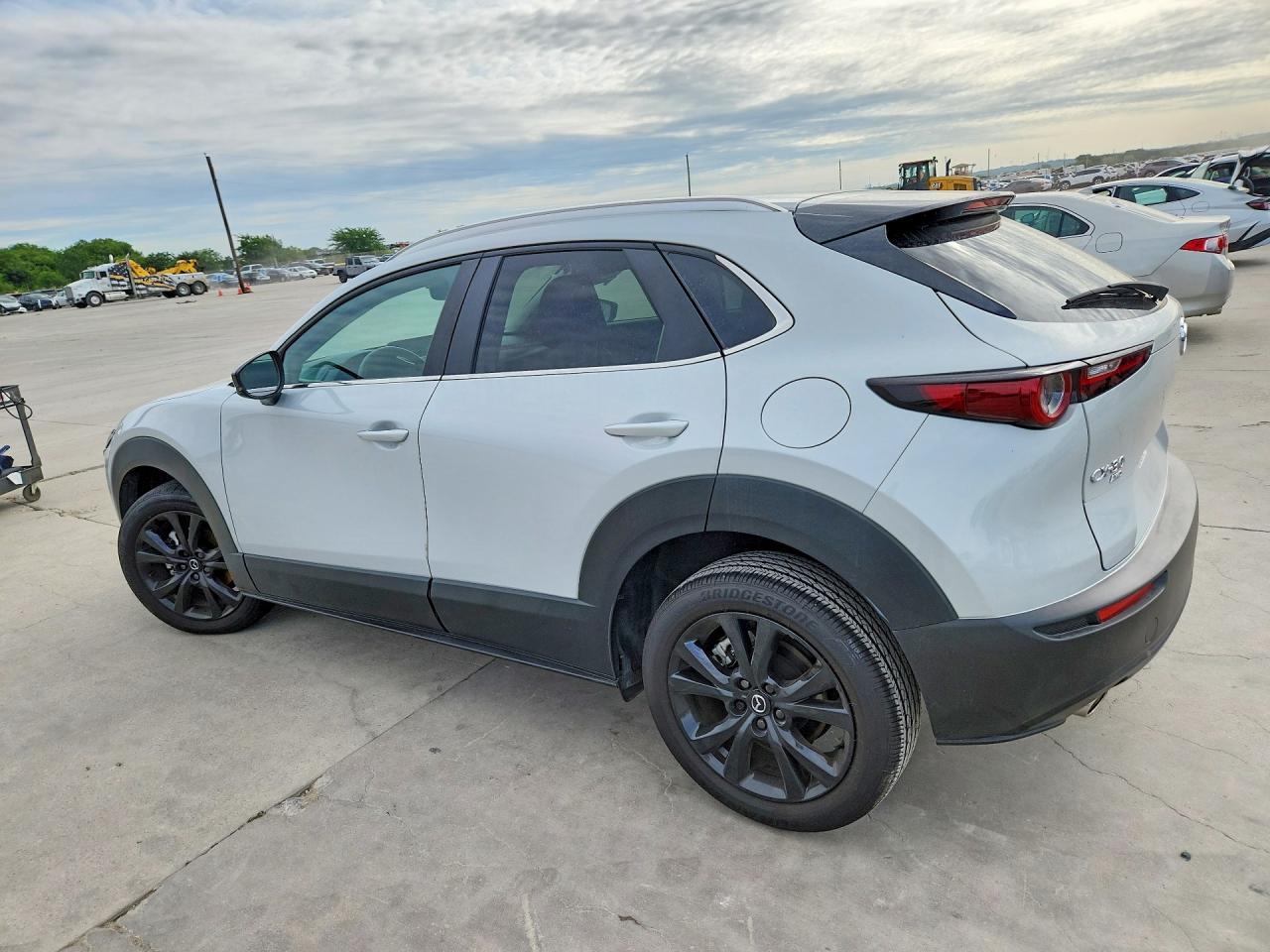 2024 Mazda Cx-30 Select - zdjęcie 2