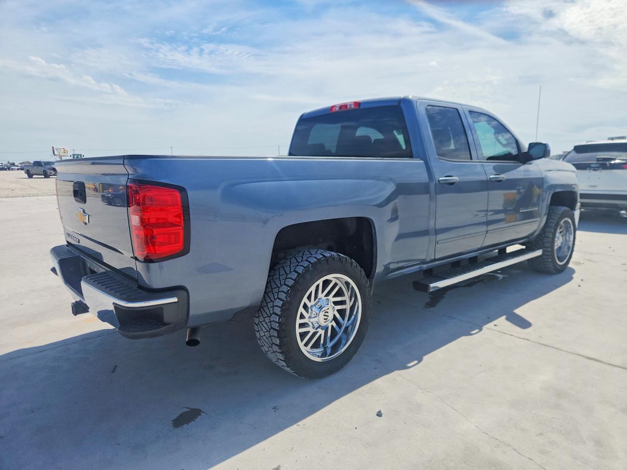 2015 Chevrolet Silverado C1500 Lt - zdjęcie 3