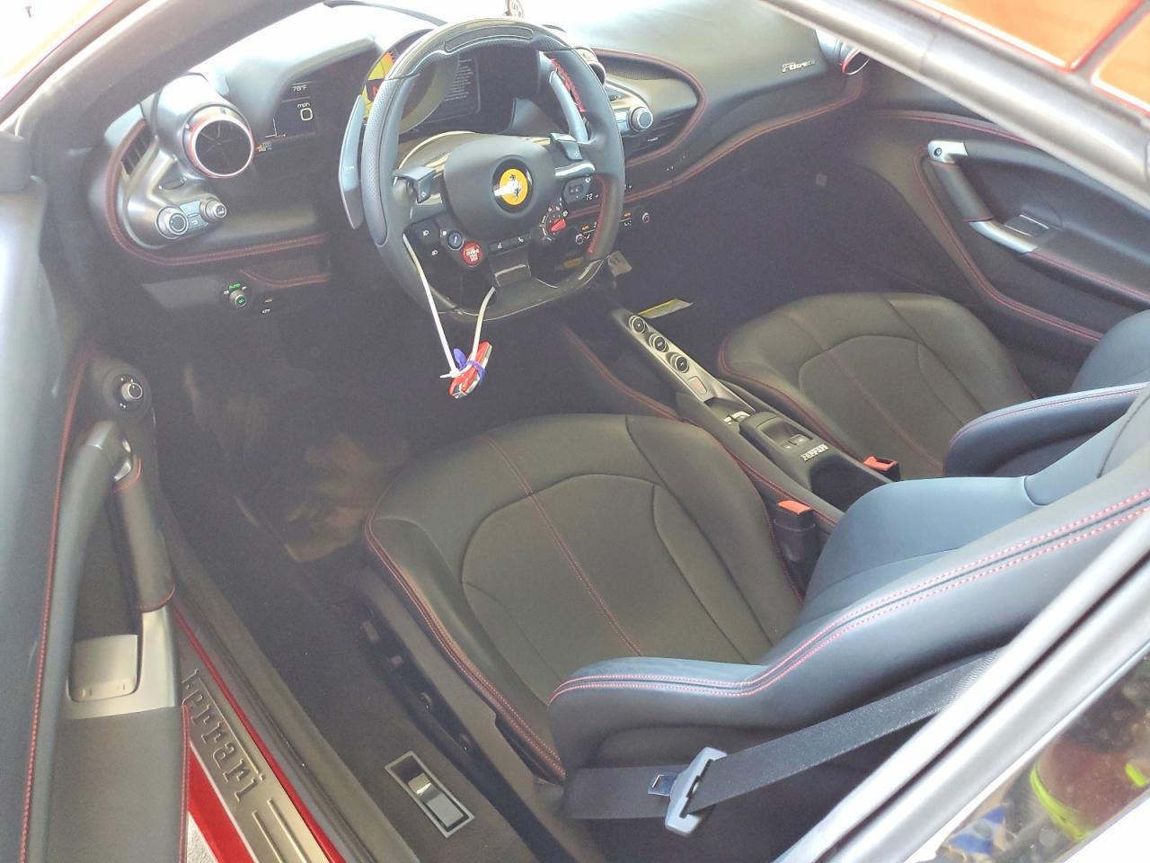 2021 Ferrari F8 Spider - zdjęcie 8