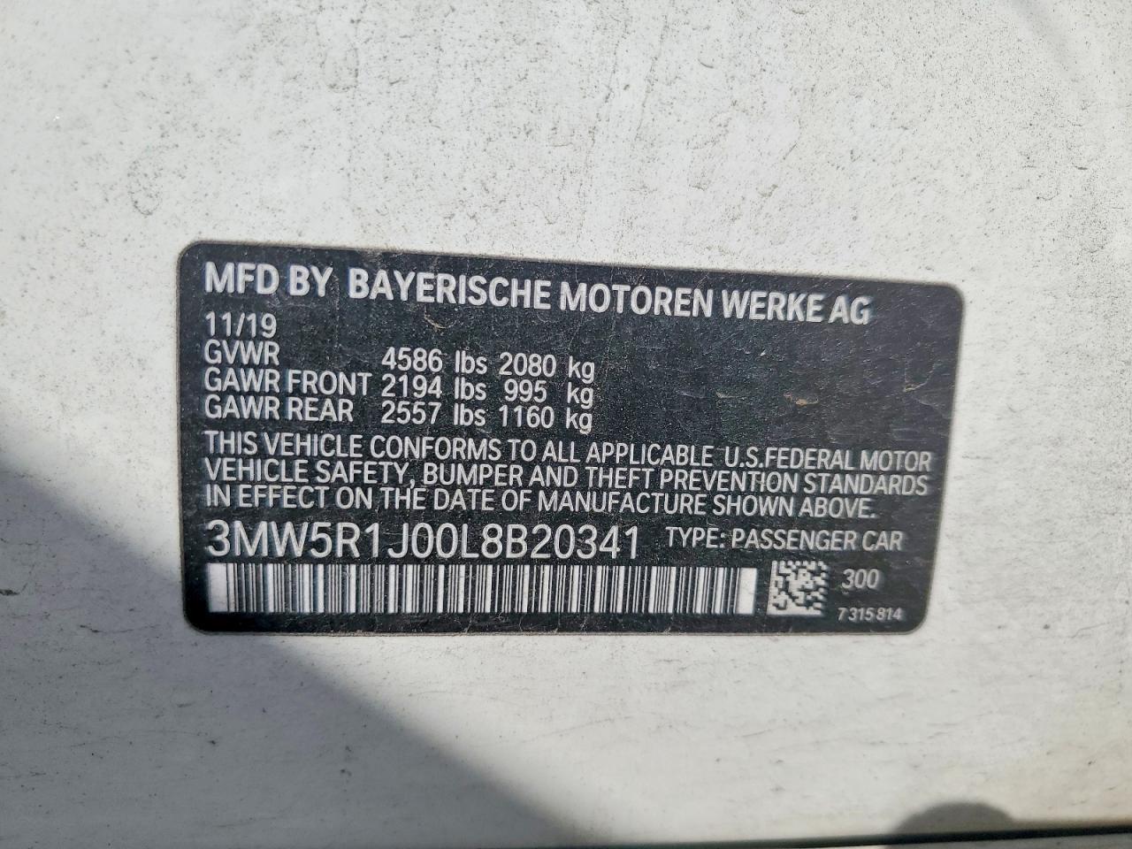 2020 BMW 330I - zdjęcie 12
