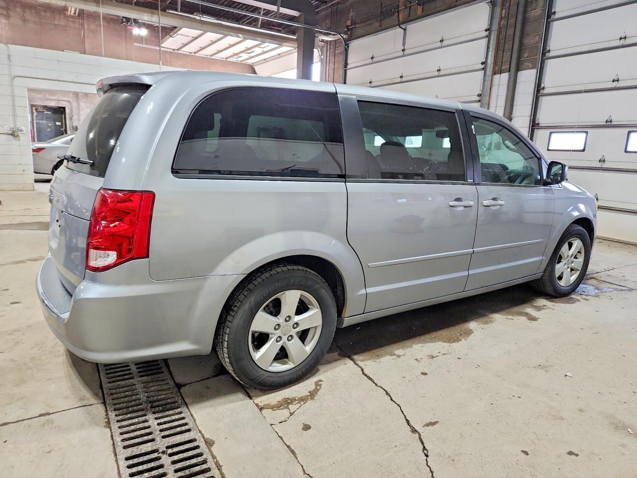 2013 Dodge Grand Caravan Se - zdjęcie 3