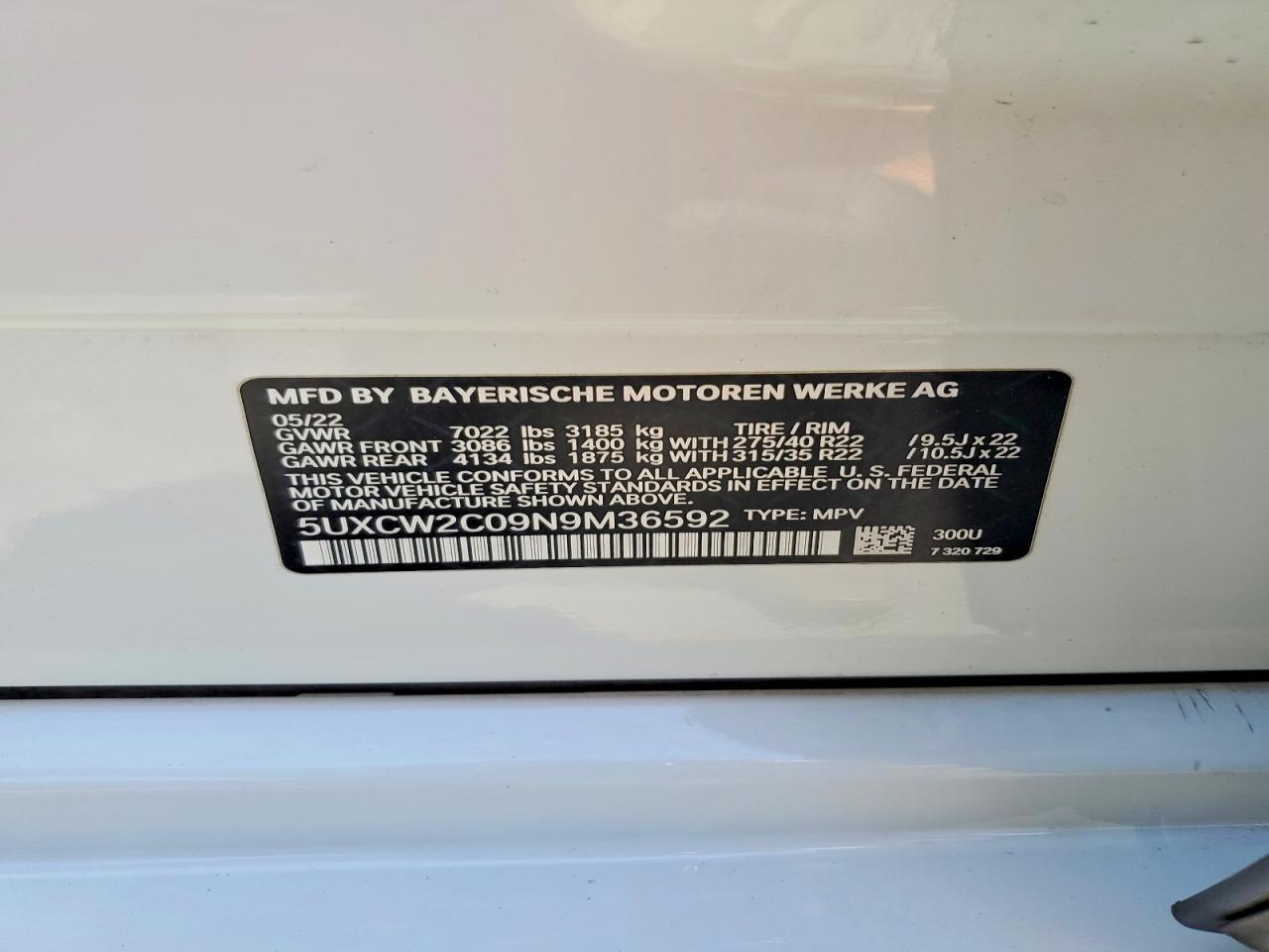 2022 BMW X7 xDrive40I - zdjęcie 13