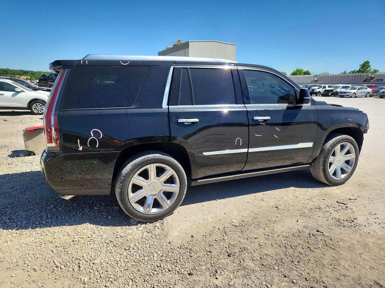 2018 Cadillac Escalade Platinum - zdjęcie 3