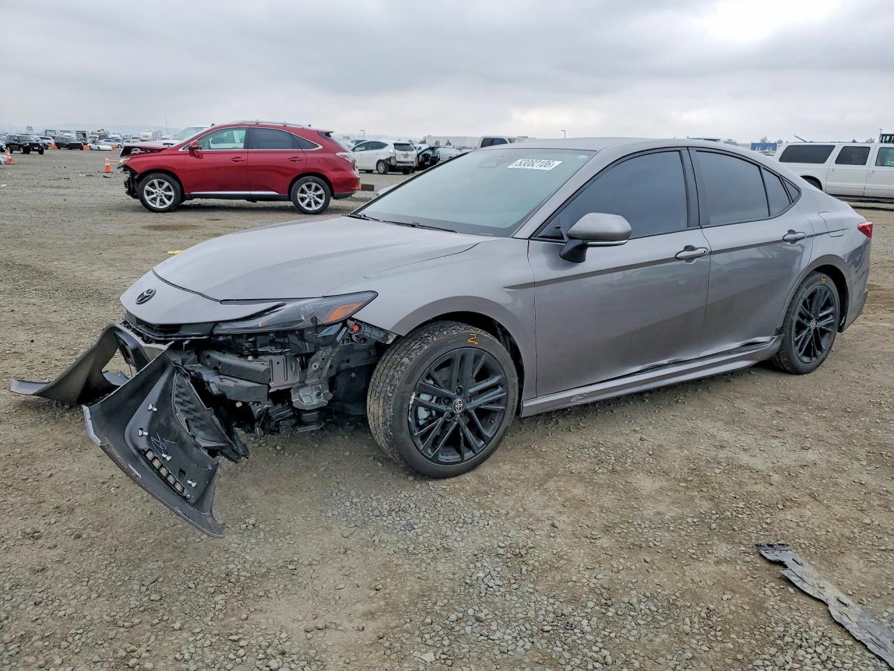 2025 Toyota Camry Se - zdjęcie główne
