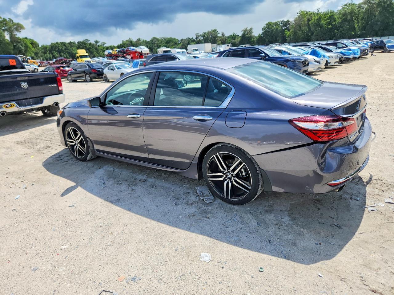 2016 Honda Accord Sport - zdjęcie 2