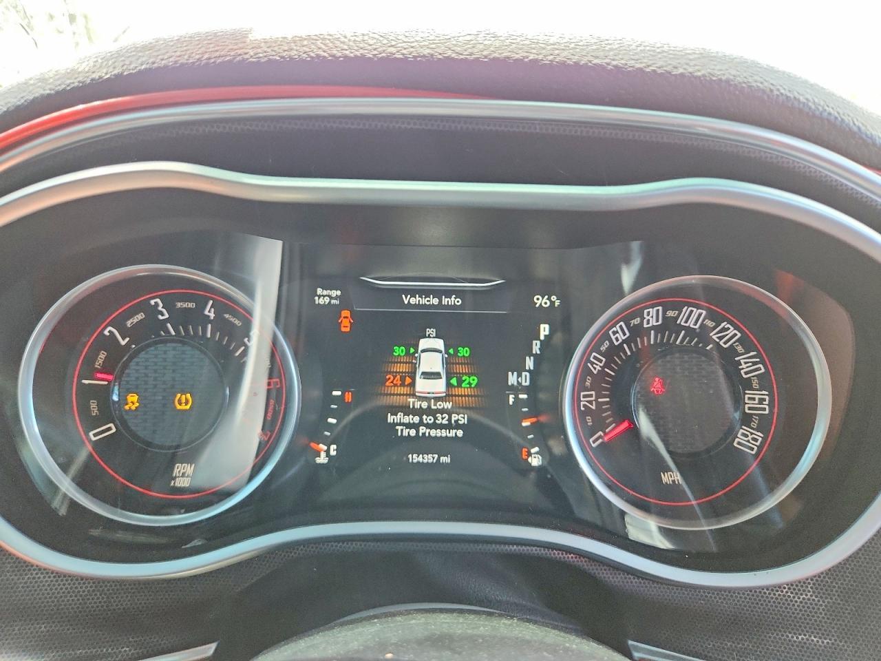2017 Dodge Challenger R - zdjęcie 9