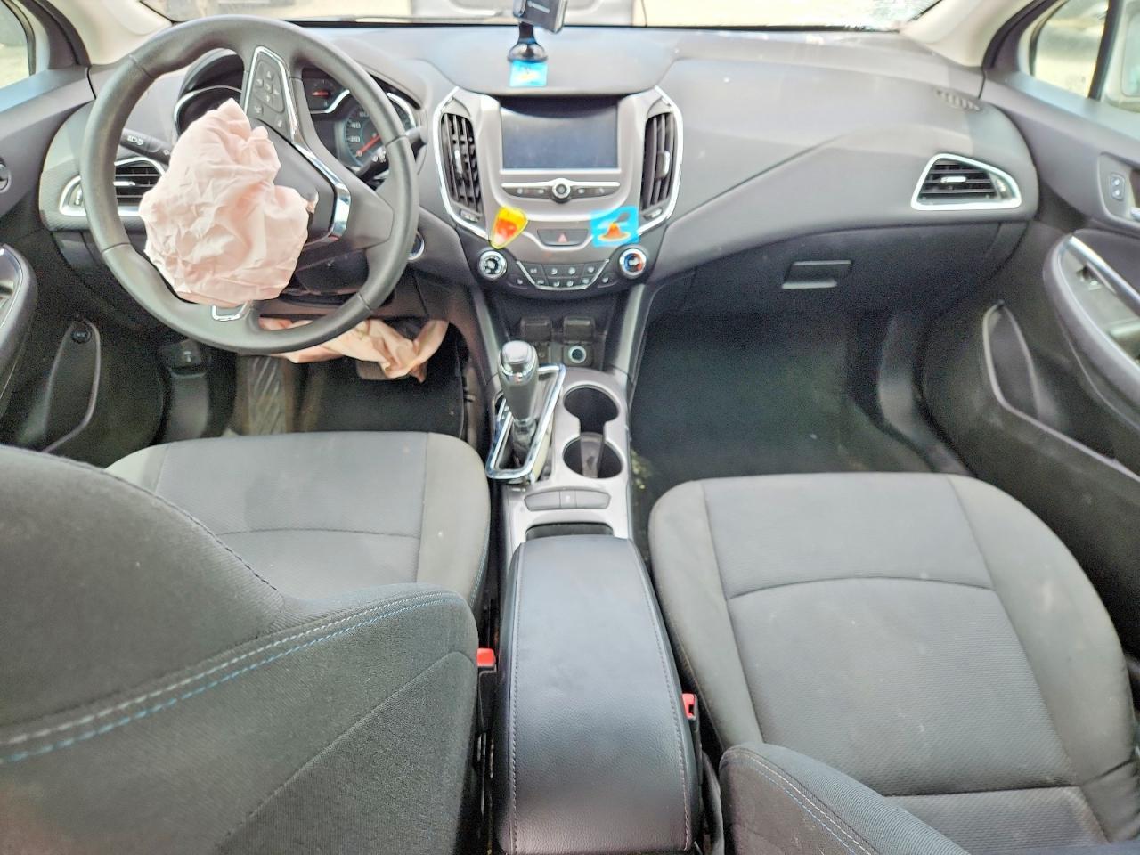 2018 Chevrolet Cruze Lt - zdjęcie 8