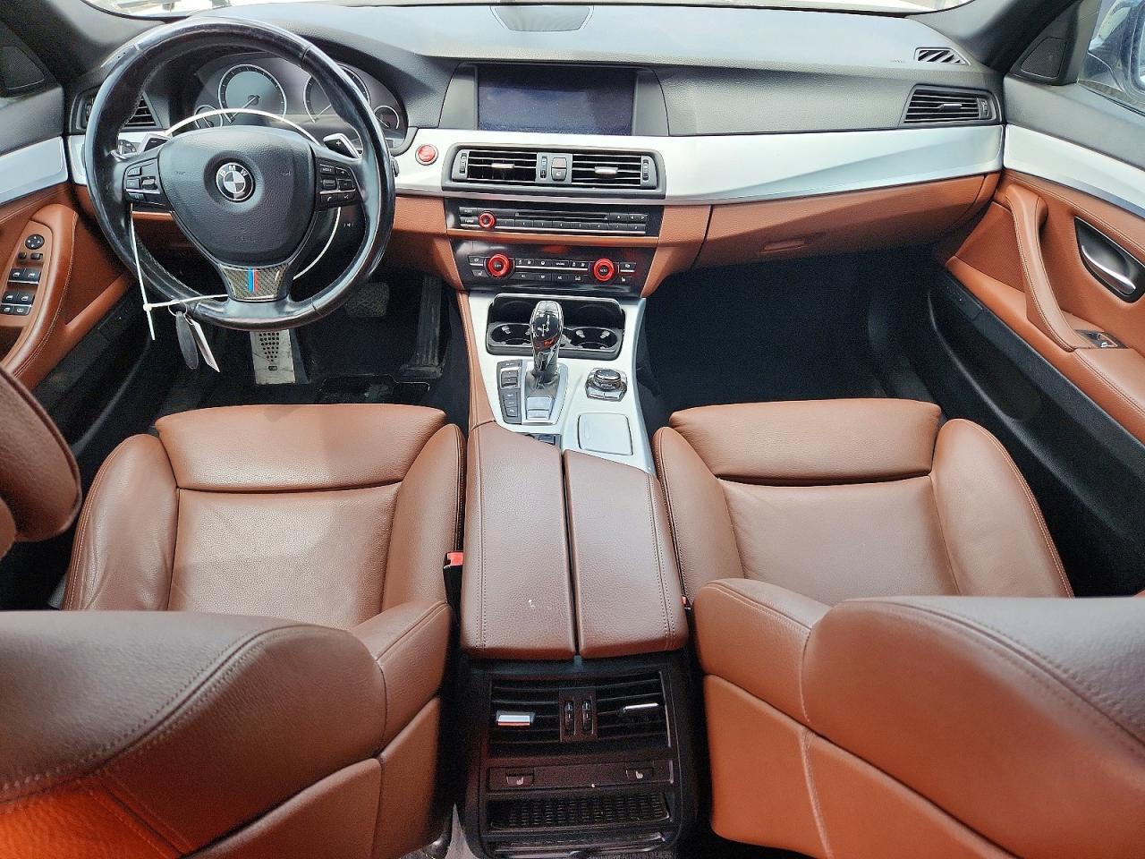 2013 BMW 550 Xi - zdjęcie 8