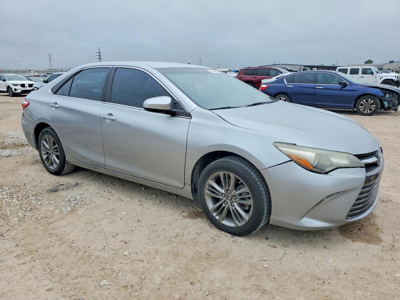 2016 Toyota Camry Base/Se/Le/Xle - zdjęcie 4
