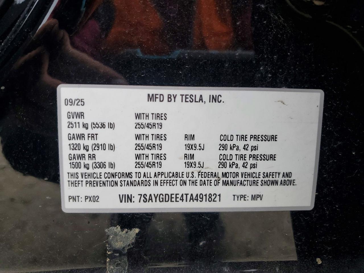 2026 Tesla Model Y - zdjęcie 13