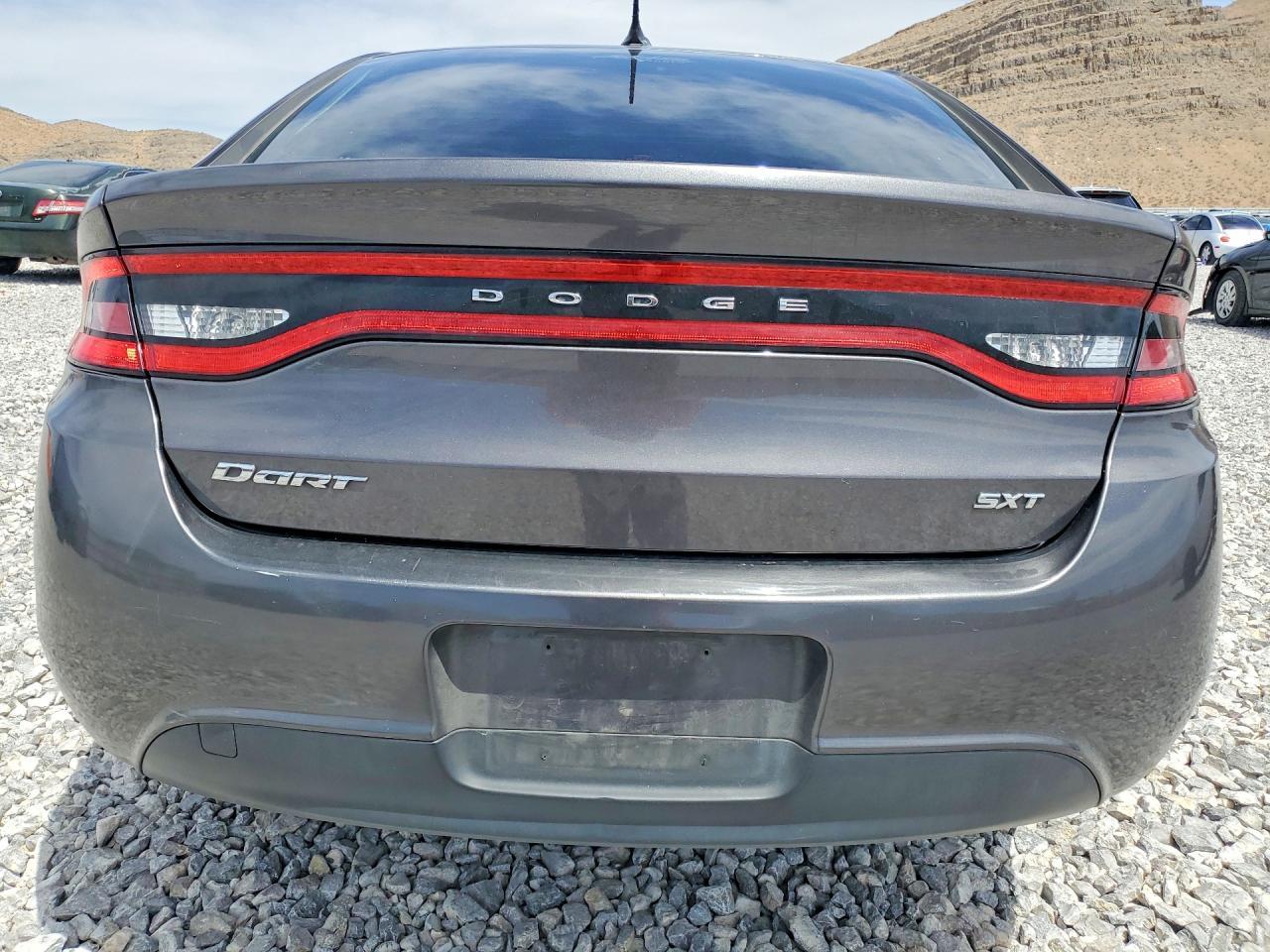 2015 Dodge Dart Sxt - zdjęcie 6