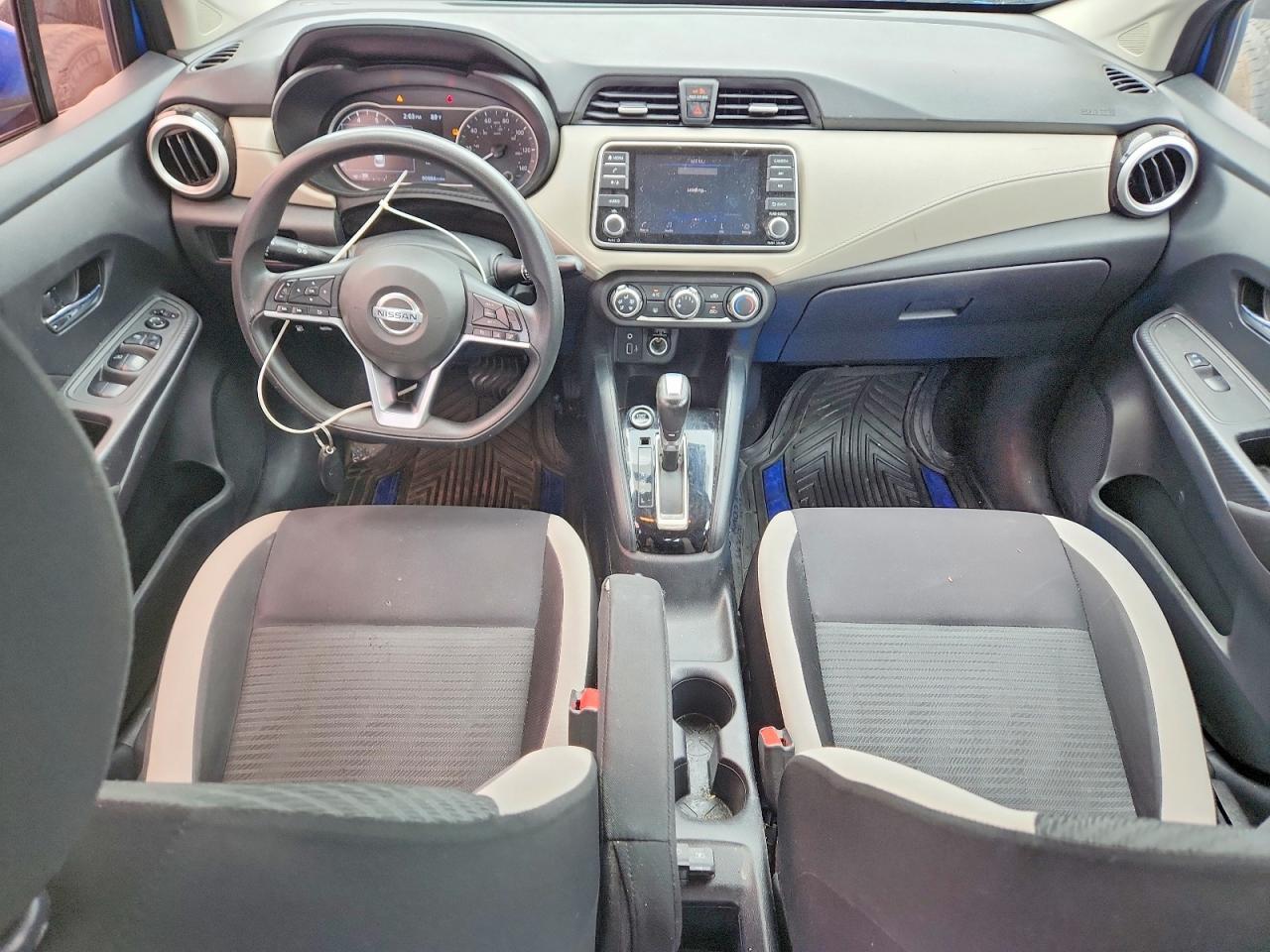2021 Nissan Versa Sv - zdjęcie 8