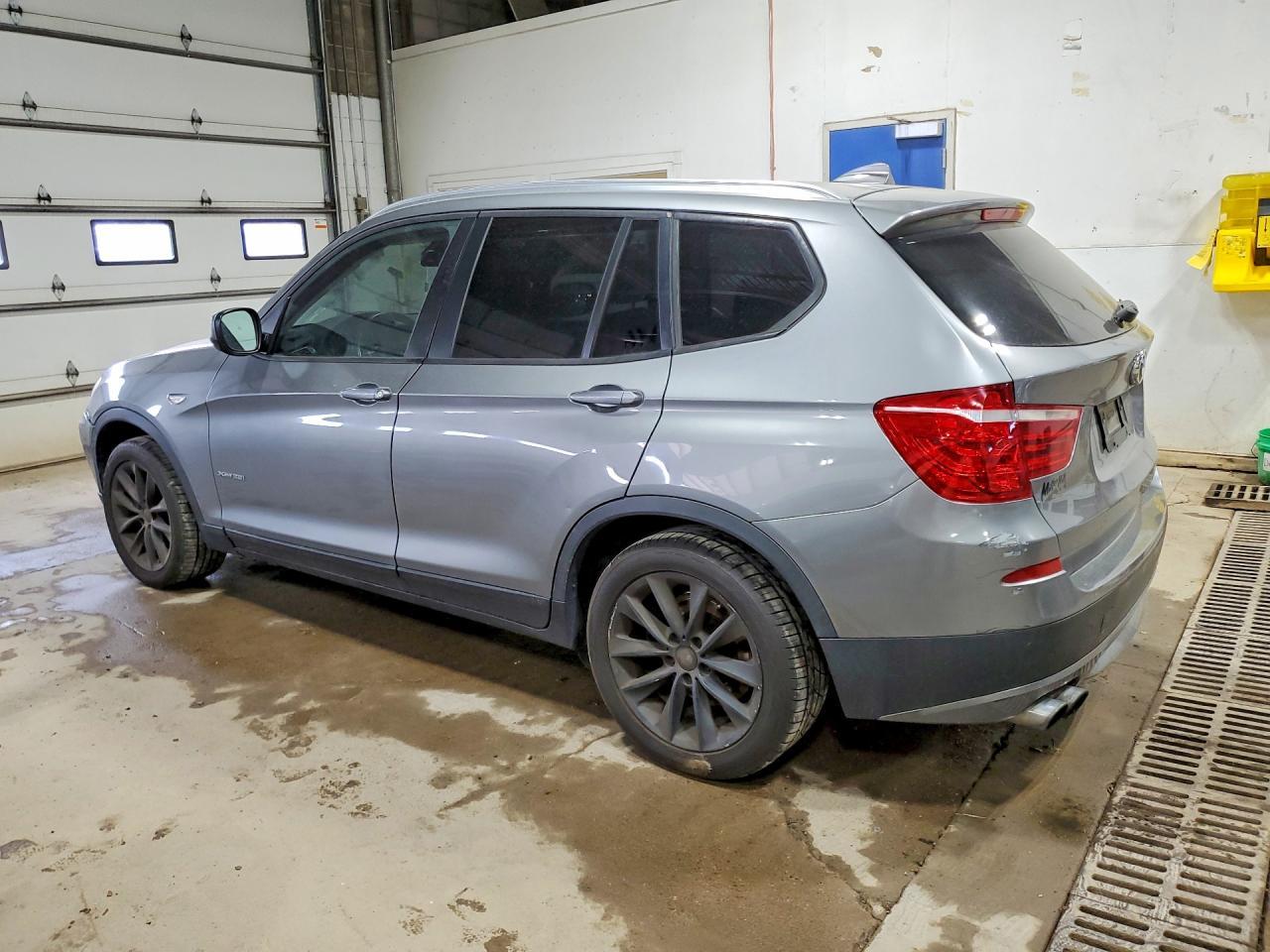 2013 BMW X3 xDrive28I - zdjęcie 2
