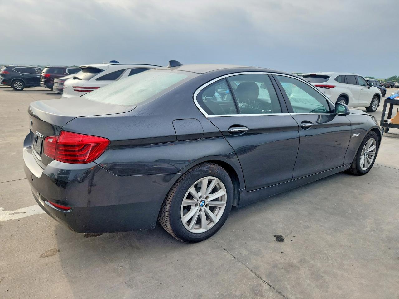 BMW Seria 5 - zdjęcie 3