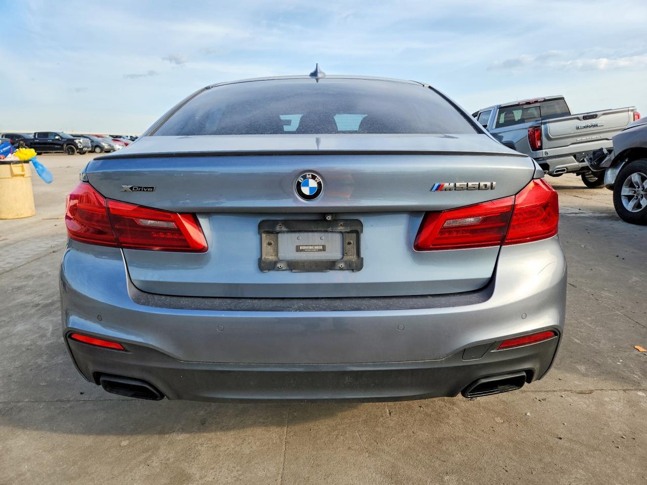 2018 BMW M550Xi - zdjęcie 6