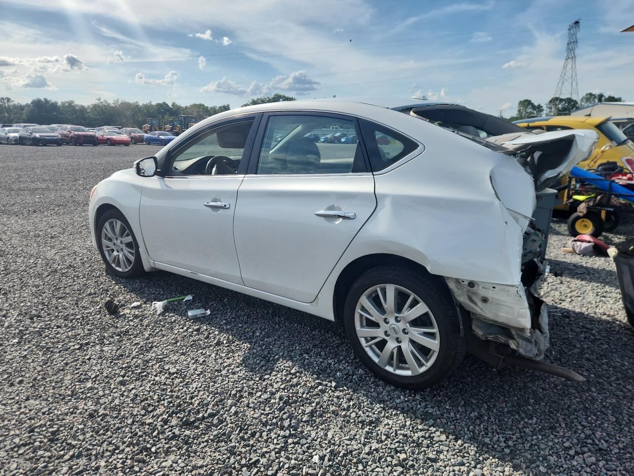 2013 Nissan Sentra S - zdjęcie 3