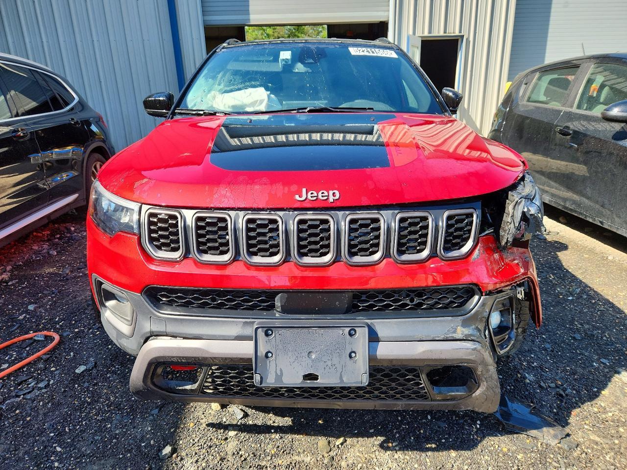 2025 Jeep Compass Trailhawk - zdjęcie 5
