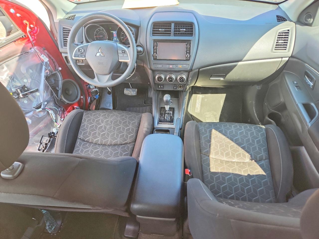 2024 Mitsubishi Outlander Sport S - zdjęcie 8