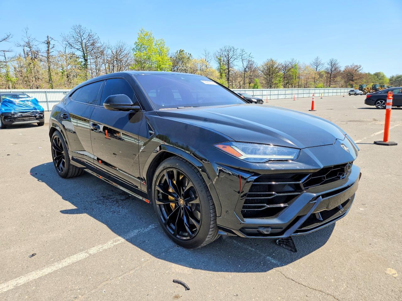 2019 Lamborghini Urus - zdjęcie 4