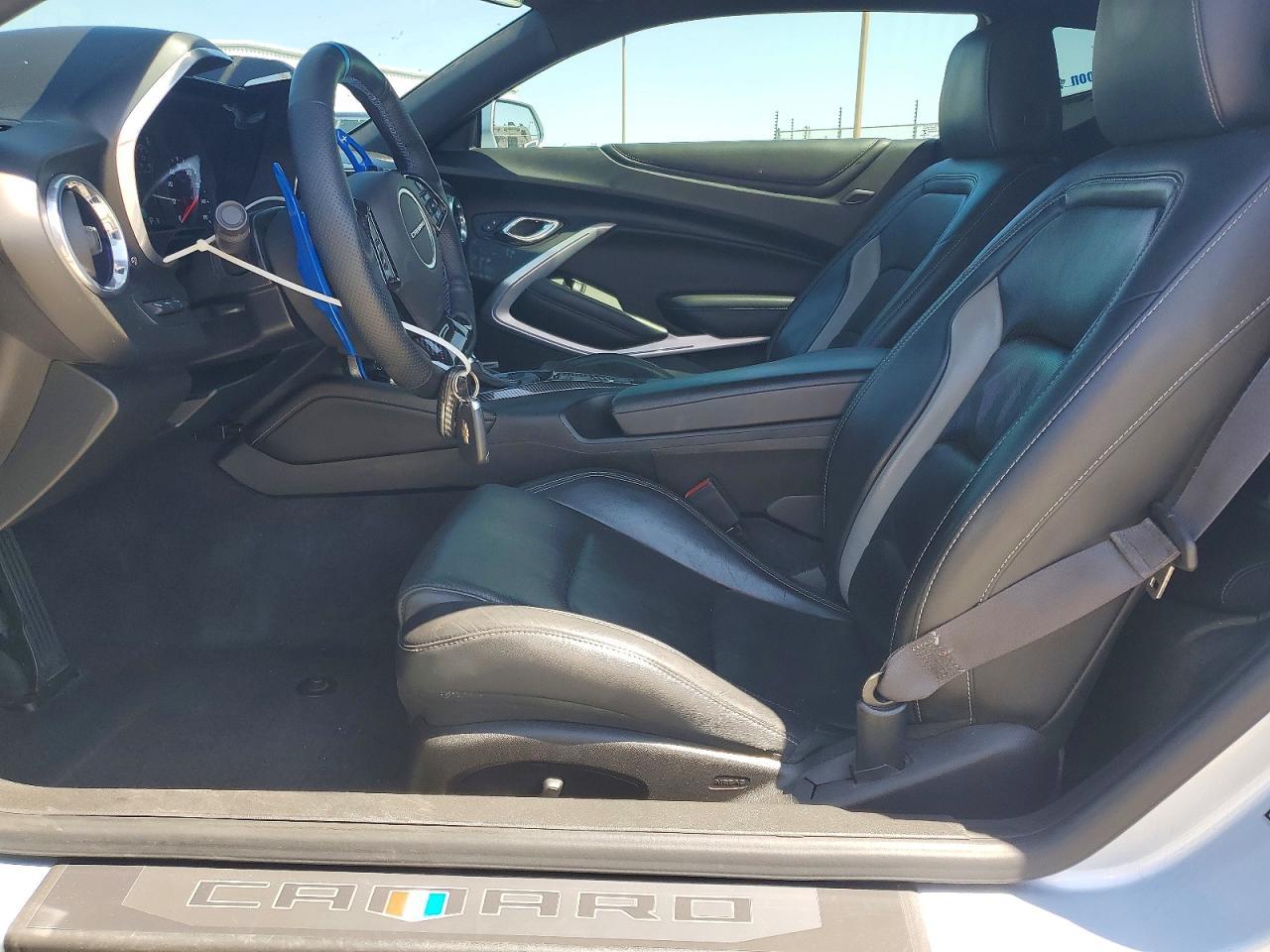 2017 Chevrolet Camaro Lt - zdjęcie 7