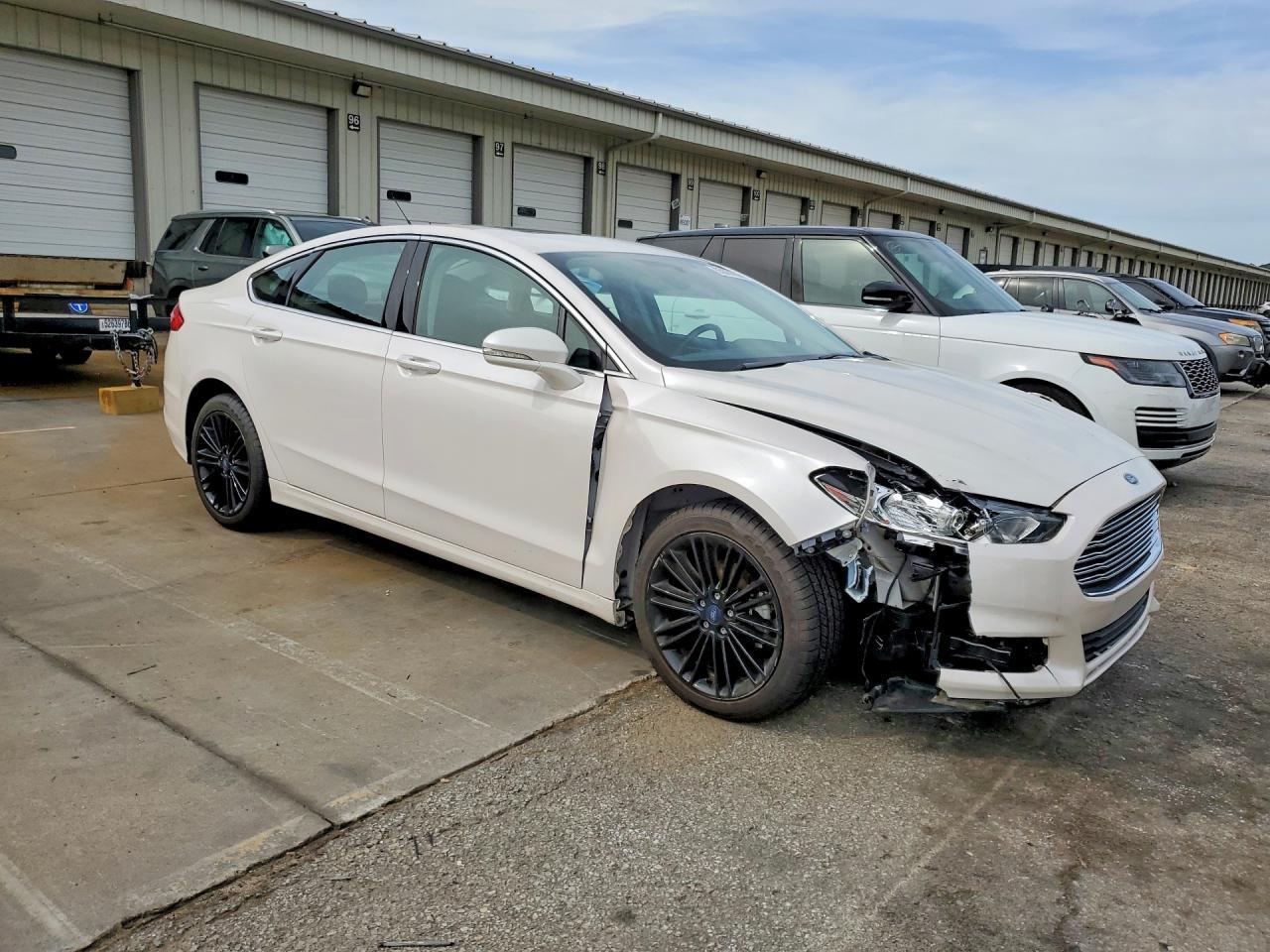 2016 Ford Fusion Se - zdjęcie 4