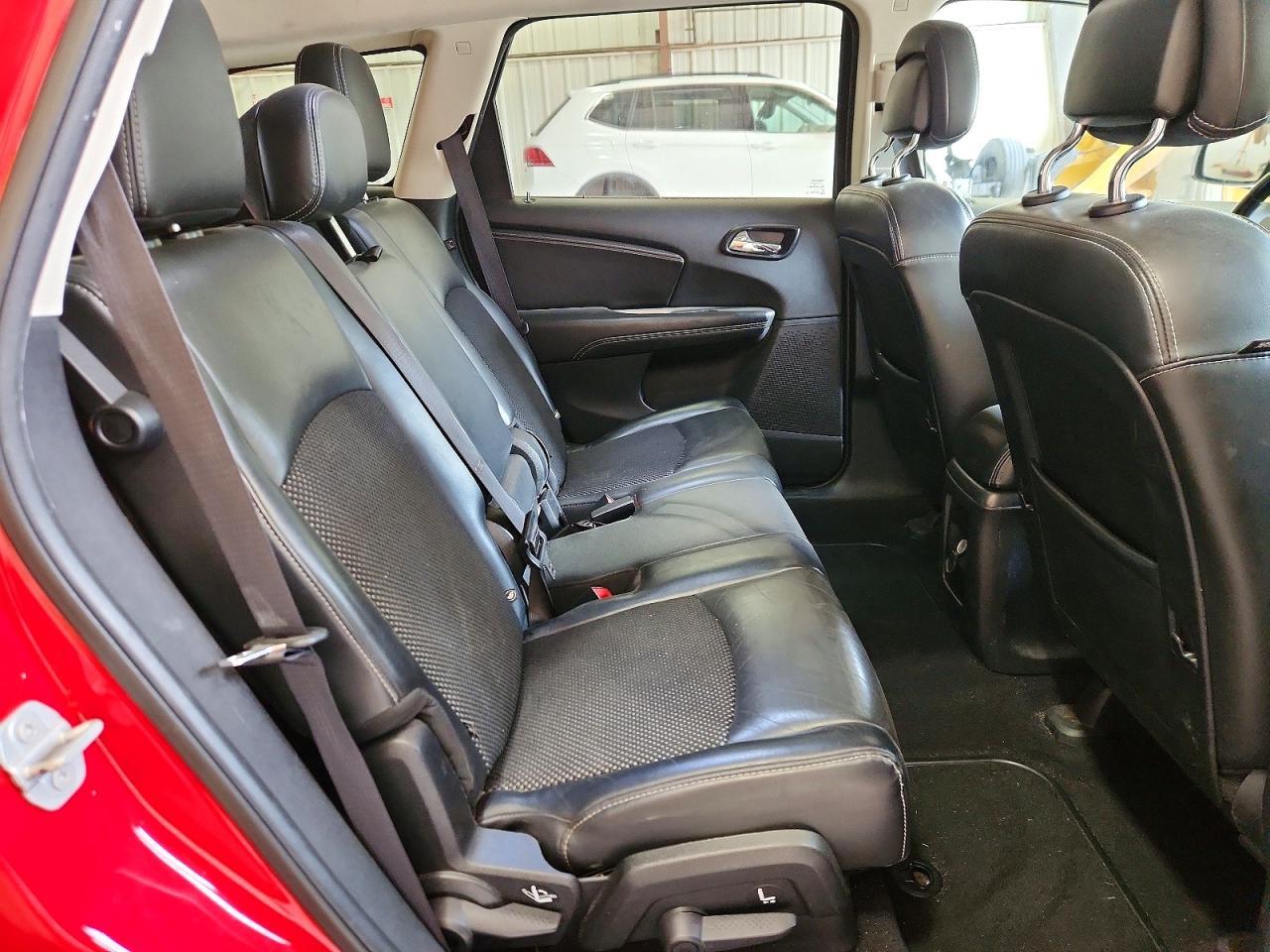 2020 Dodge Journey Crossroad - zdjęcie 11