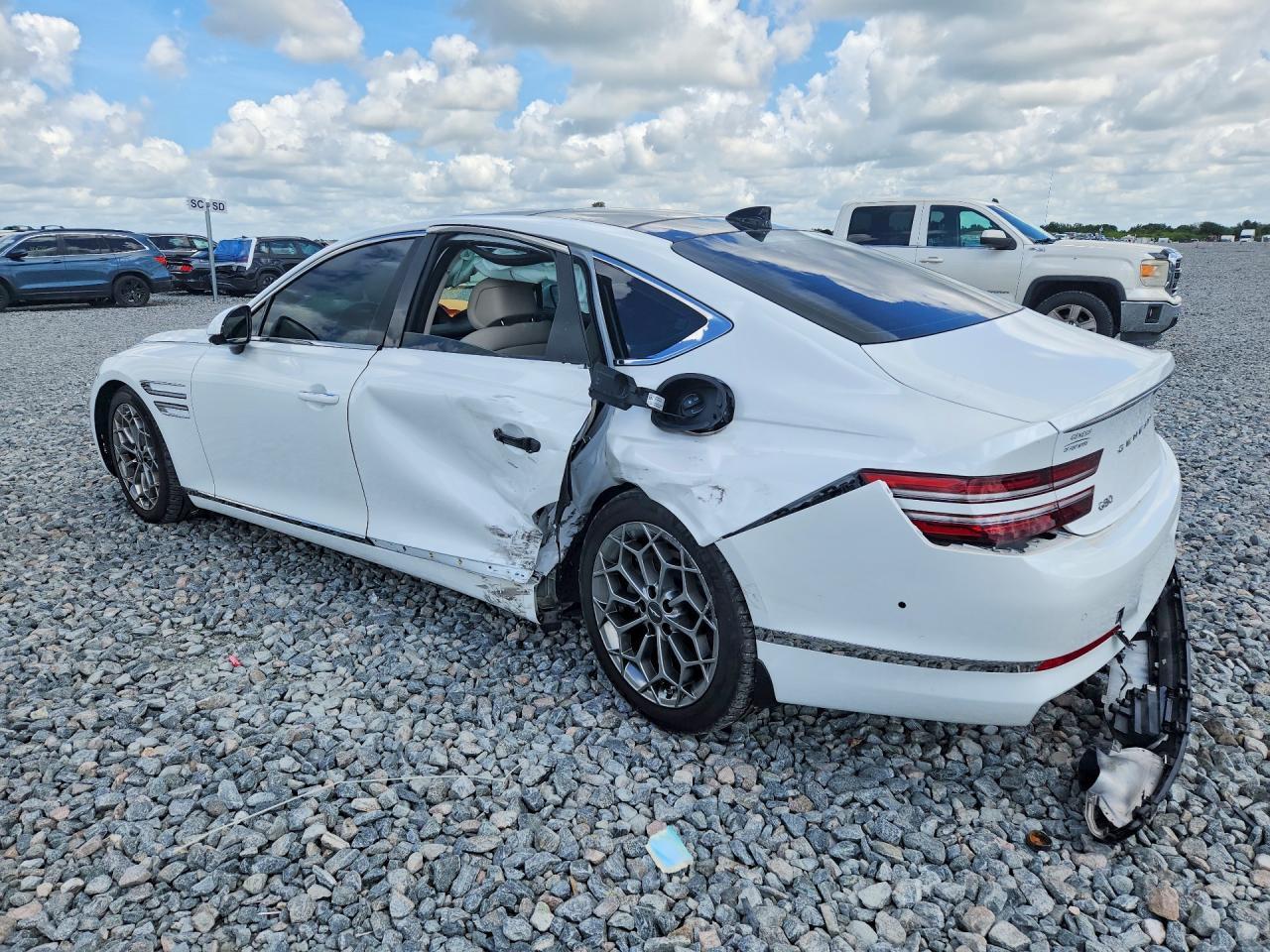 2022 Genesis G80 2.5T - zdjęcie 2